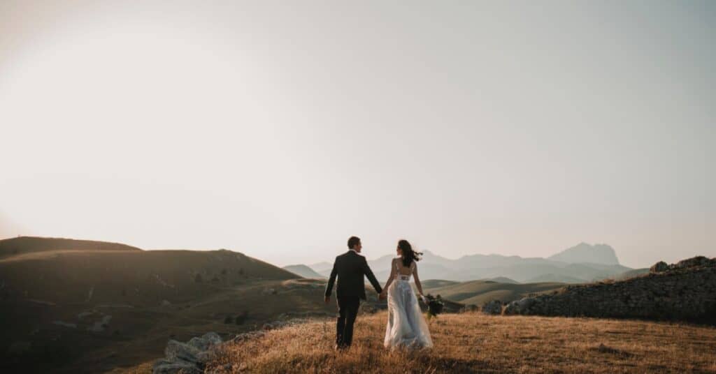 foto pettine IfjHaIoAoqE unsplash 1 5d322e25c30d1
