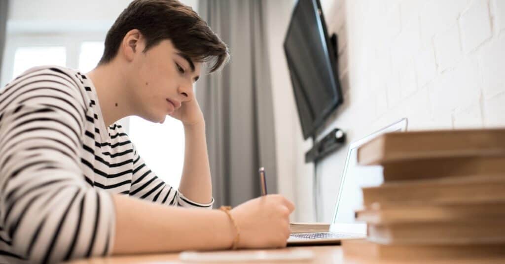 How Do I Give Advice to a Teenager