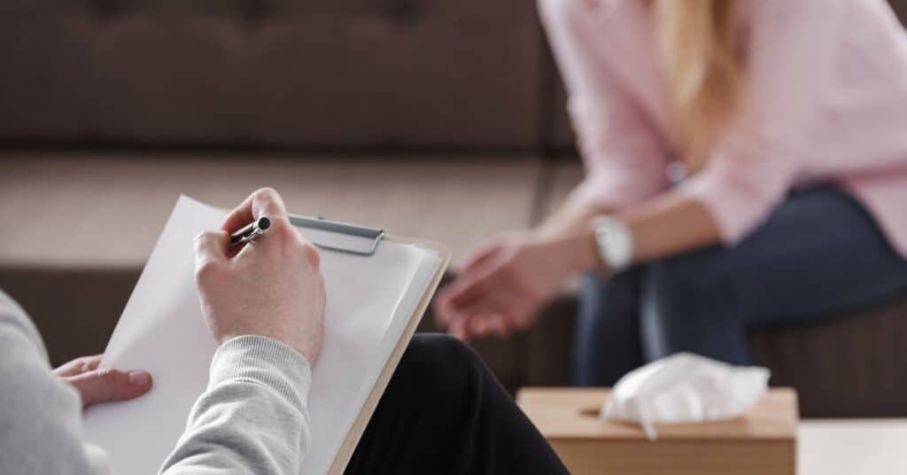 How Do Men and Women Differ in Suicide