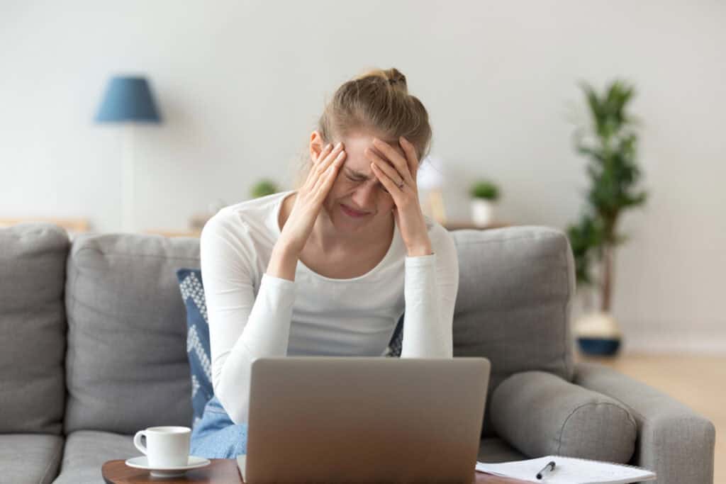 Financial Trauma: Causes, Signs, And How To Cope With It